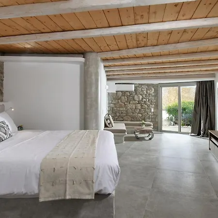 Platis Gialos: Charming Retreat With Private Pool