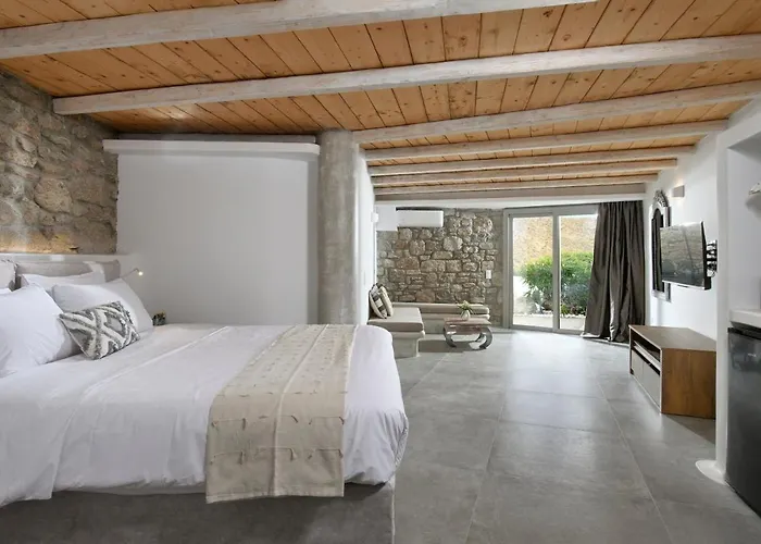Platis Gialos: Charming Retreat With Private Pool