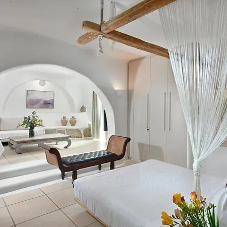 Platis Gialos: Charming Retreat With Private Pool