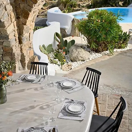 Platis Gialos: Charming Retreat With Private Pool Villa *