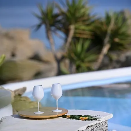 Villa Platis Gialos: Charming Retreat With Private Pool Paradise Beach (Mykonos)