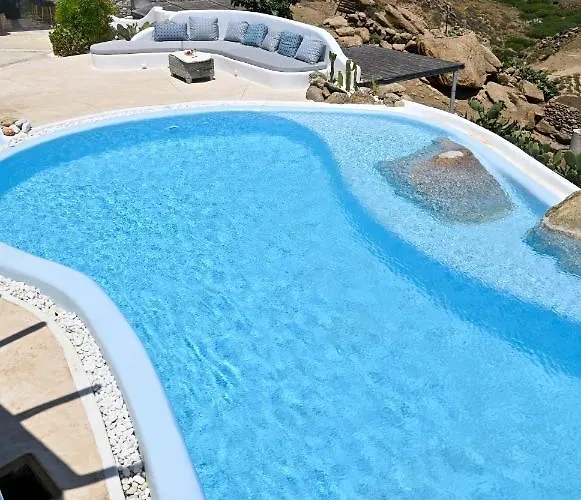 Platis Gialos: Charming Retreat With Private Pool Villa